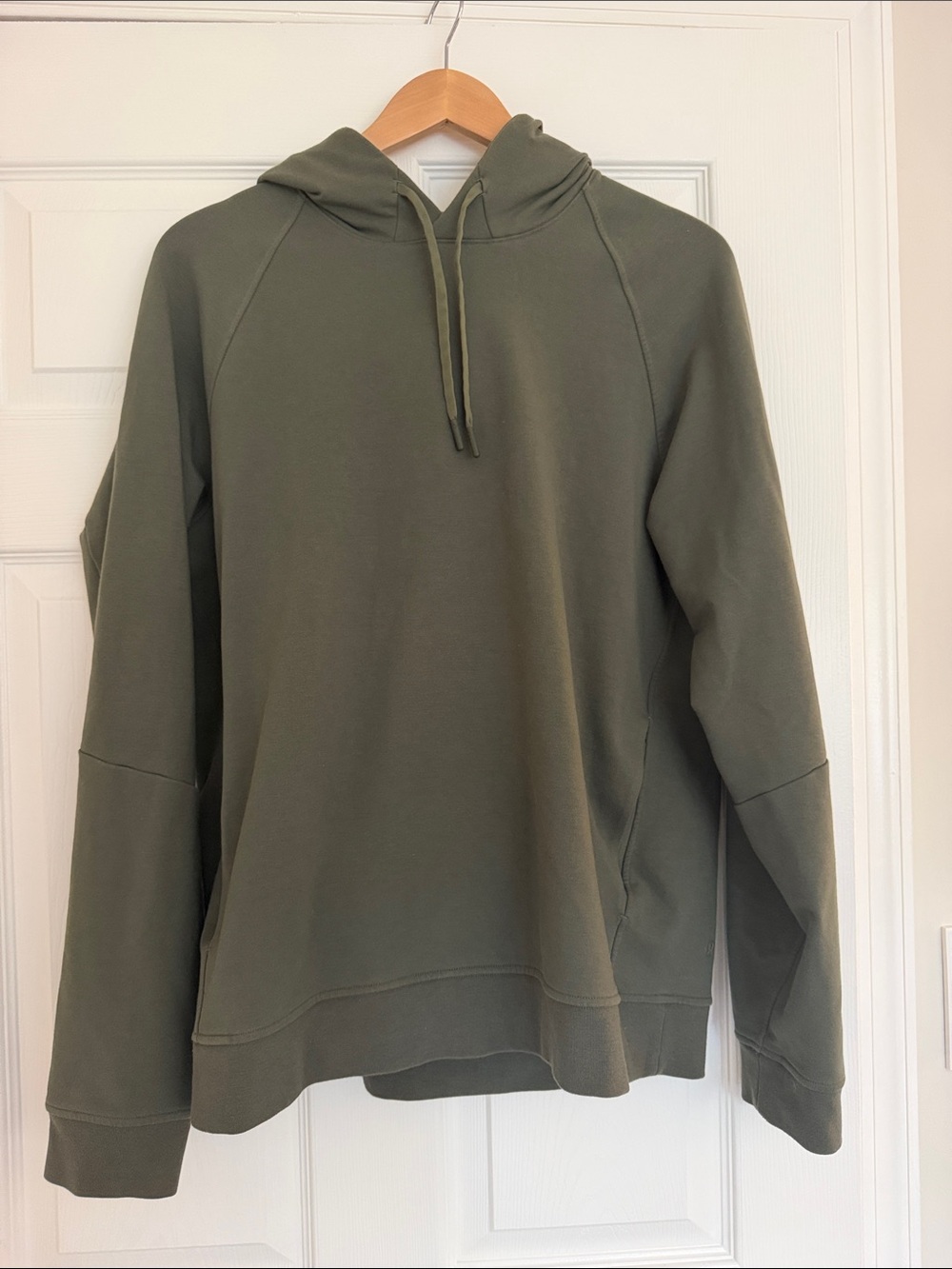 Lululemon Mens Sweatshirt, Green. Size L.
